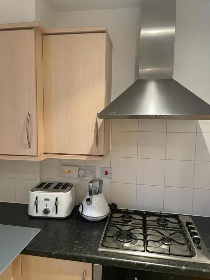 Luxurious & Cosy Apartment In Surrey Weybridge Eksteriør bilde